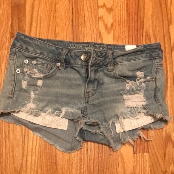 American Eagle Distressed Shortie Shorts - Picture 1 of 2